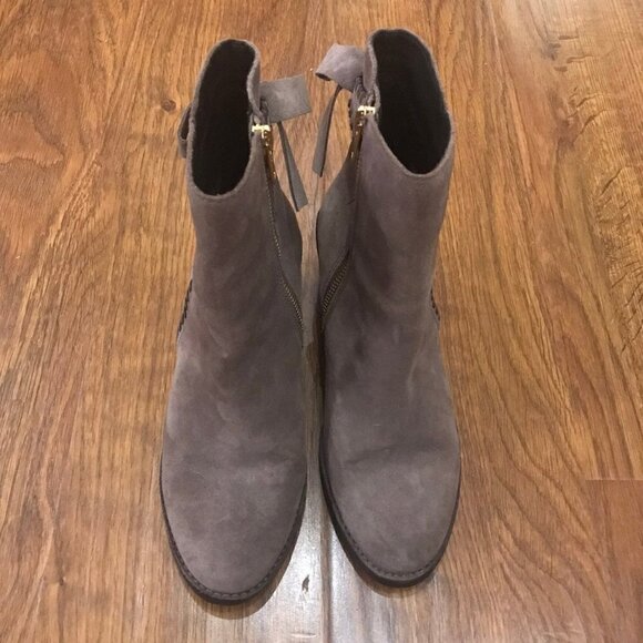 UGG Suede whipstich boots 6.5 - Picture 4 of 8